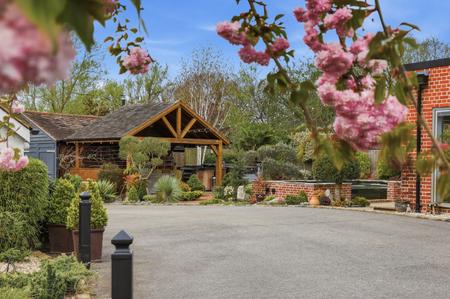 4 bedroom Detached house to let in Ramsden Bellhouse