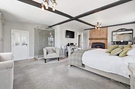 4 bedroom Detached house to let in Ramsden Bellhouse