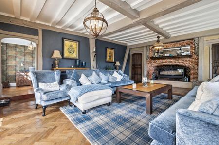 4 bedroom Detached house to let in Ramsden Bellhouse