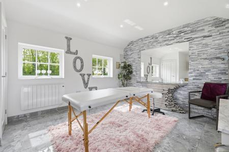 4 bedroom Detached house to let in Ramsden Bellhouse