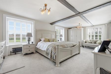 4 bedroom Detached house to let in Ramsden Bellhouse