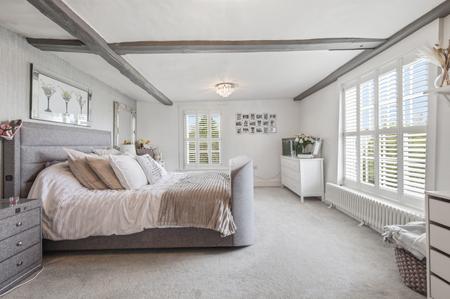 4 bedroom Detached house to let in Ramsden Bellhouse
