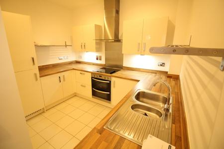 2 bedroom Semi-detached house to let in Mary Munnion Quarter, Chelmsford, CM2
