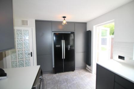 3 bedroom Terraced House to let in Sheppard Drive, Chelmsford, CM2