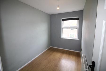 3 bedroom Terraced House to let in Sheppard Drive, Chelmsford, CM2
