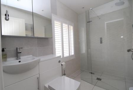 2 bedroom End of terrace house to let in Thorndon Park, Ingrave, Brentwood, CM13