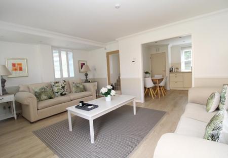 2 bedroom End of terrace house to let in Thorndon Park, Ingrave, Brentwood, CM13