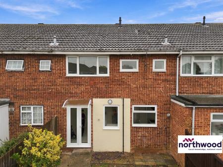 3 bedroom Terraced House to let in Uplands Drive, Springfield, Chelmsford, CM1