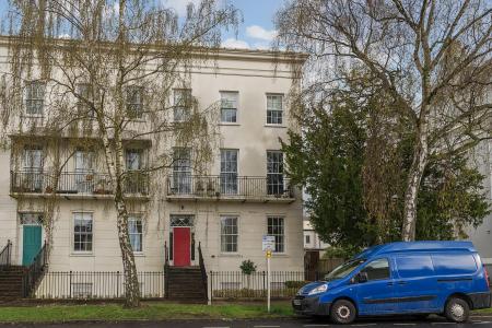 Clarence Square, Pittville, Cheltenham, GL50