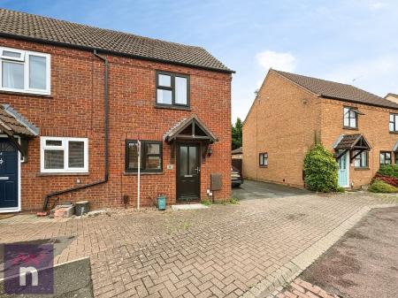 2 bedroom Semi-detached house to let in Meadow Lea, Bishops Cleeve, GL52
