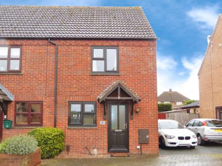 2 bedroom Semi-detached house to let in Meadow Lea, Bishops Cleeve, GL52