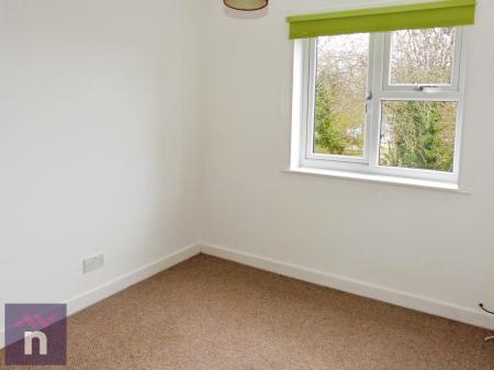 2 bedroom Semi-detached house to let in Meadow Lea, Bishops Cleeve, GL52
