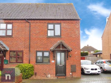 2 bedroom Semi-detached house to let in Meadow Lea, Bishops Cleeve, GL52