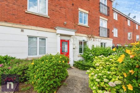 2 bedroom Flat to let in Dunlin Terrace, Cavendish Park, Cheltenham, GL51