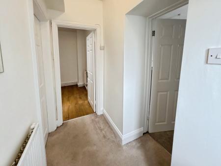 1 bedroom Studio flat to let in Lansdown Place, Cheltenham, GL50