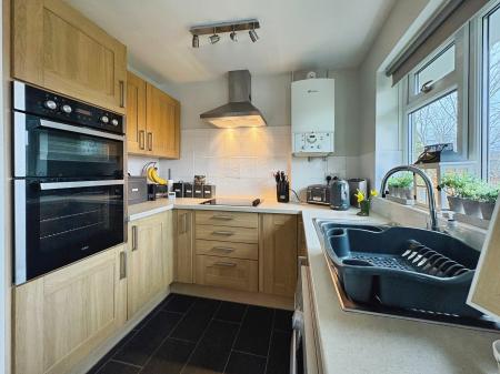 3 bedroom Bungalow to let in Stancombe View, Winchcombe, GL54