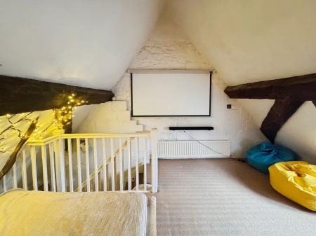 2 bedroom Cottage to let in Gloucester Street, Winchcombe, Winchcombe, GL54