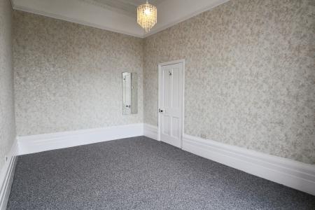 1 bedroom Flat to let in Lansdown Crescent, Lansdown, Cheltenham, GL50