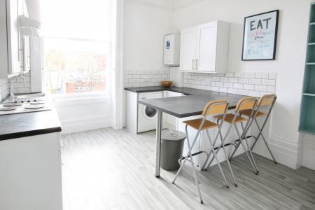 1 bedroom Flat to let in Lansdown Crescent, Lansdown, Cheltenham, GL50