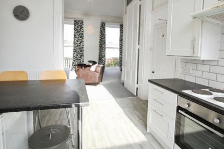 1 bedroom Flat to let in Lansdown Crescent, Lansdown, Cheltenham, GL50