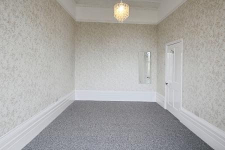 1 bedroom Flat to let in Lansdown Crescent, Lansdown, Cheltenham, GL50