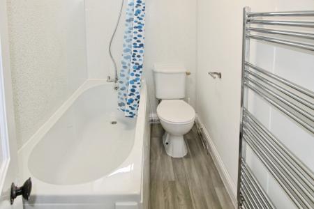 1 bedroom Flat to let in Lansdown Crescent, Lansdown, Cheltenham, GL50