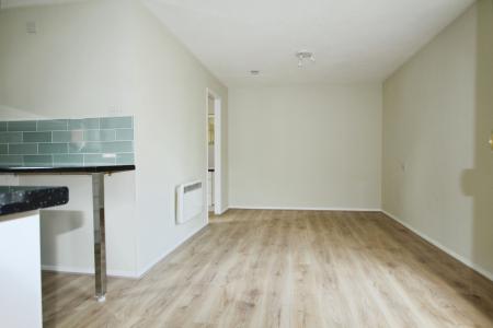 1 bedroom Studio flat to let in Tom Price Close, Fairview, Cheltenham, GL52