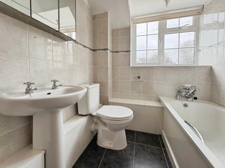 1 bedroom Flat to let in Chandos Street, Winchcombe, Winchcombe, GL54