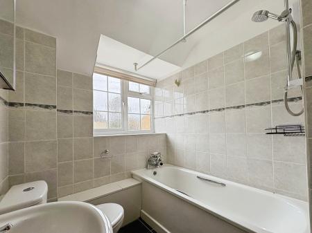 1 bedroom Flat to let in Chandos Street, Winchcombe, Winchcombe, GL54