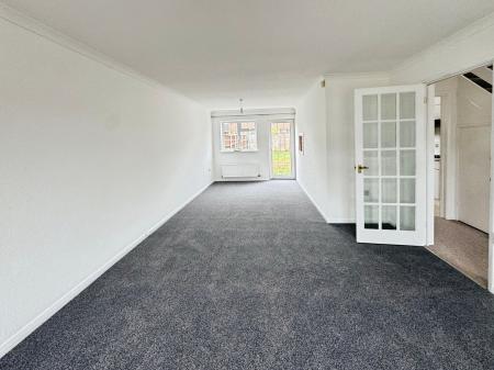 3 bedroom Terraced House to let in Thrush Close, Abbeydale, Gloucester, GL4