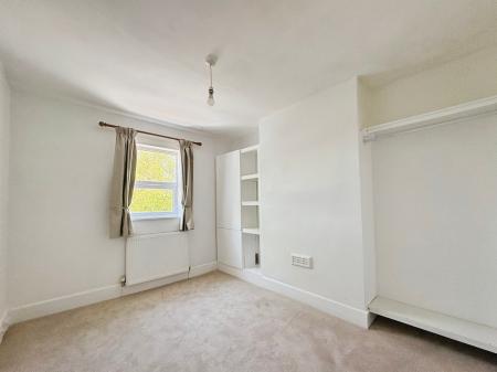 2 bedroom Terraced House to let in Union Street, Fairview, Cheltenham, GL52