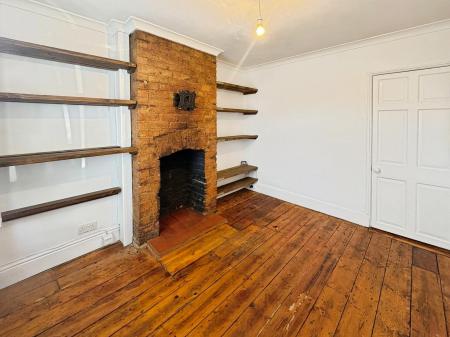 2 bedroom Terraced House to let in Union Street, Fairview, Cheltenham, GL52