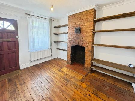 2 bedroom Terraced House to let in Union Street, Fairview, Cheltenham, GL52