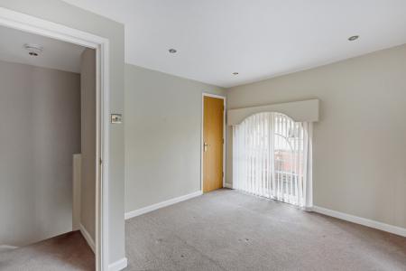 2 bedroom Flat to let in King Street, Cheltenham, GL50