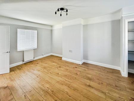 3 bedroom Semi-detached house to let in St Pauls Street South, St Pauls, Cheltenham, GL50