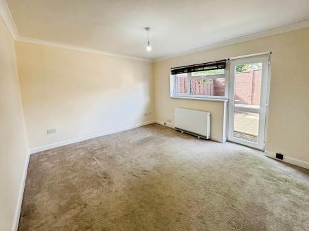 3 bedroom Semi-detached house to let in Hillfield, St Marks, Cheltenham, GL51