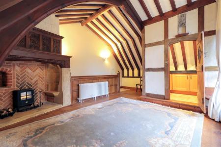 1 bedroom Flat to let in Gloucester Street, Winchcombe, GL54