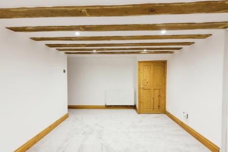 2 bedroom Terraced House to let in Keynsham Street, Cheltenham, GL52