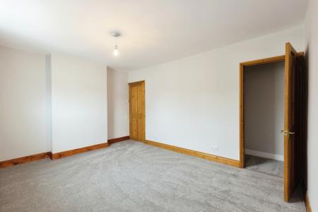 2 bedroom Terraced House to let in Keynsham Street, Cheltenham, GL52