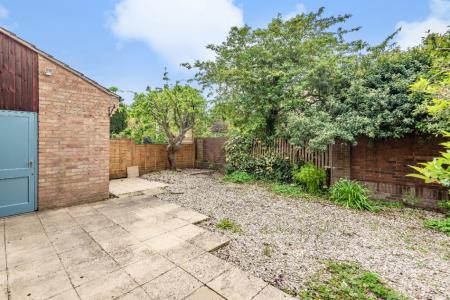 4 bedroom Semi-detached house to let in College Baths Road, Cheltenham, GL53