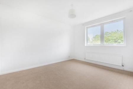 4 bedroom Semi-detached house to let in College Baths Road, Cheltenham, GL53