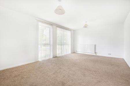 4 bedroom Semi-detached house to let in College Baths Road, Cheltenham, GL53