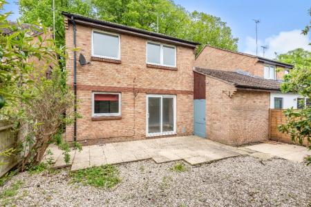 4 bedroom Semi-detached house to let in College Baths Road, Cheltenham, GL53