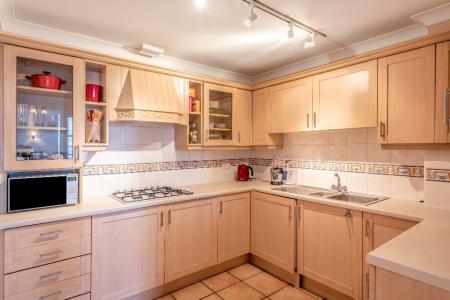 3 bedroom Flat to let in The Broad Walk, Imperial Square, Cheltenham, GL50