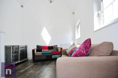 1 bedroom Detached house to let in Brooksdale Lane, Leckhampton, Cheltenham, GL53