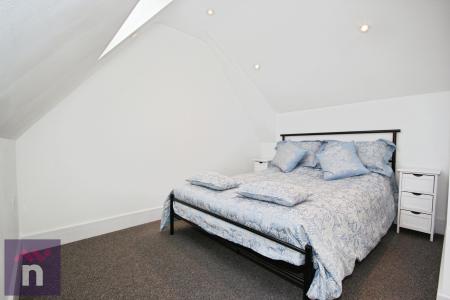 1 bedroom Detached house to let in Brooksdale Lane, Leckhampton, Cheltenham, GL53