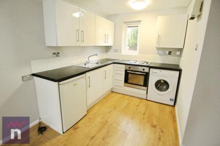1 bedroom Flat to let in Tom Price Close, Fairview, Cheltenham, GL52