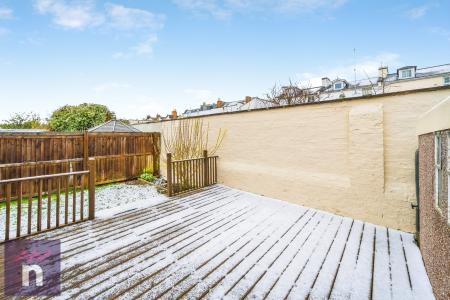 2 bedroom Bungalow to let in Pittville Crescent Lane, Pittville, Cheltenham, GL52