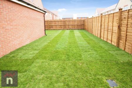 3 bedroom Semi-detached house to let in Challenger Road, Innsworth, GL3