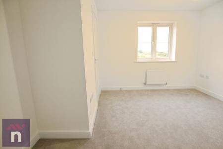 3 bedroom Semi-detached house to let in Challenger Road, Innsworth, GL3